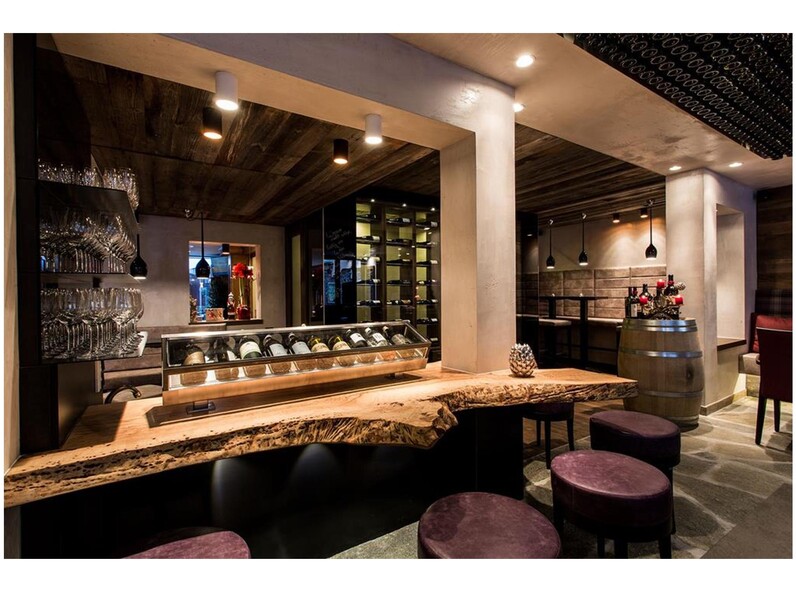 Niki's Weinbar