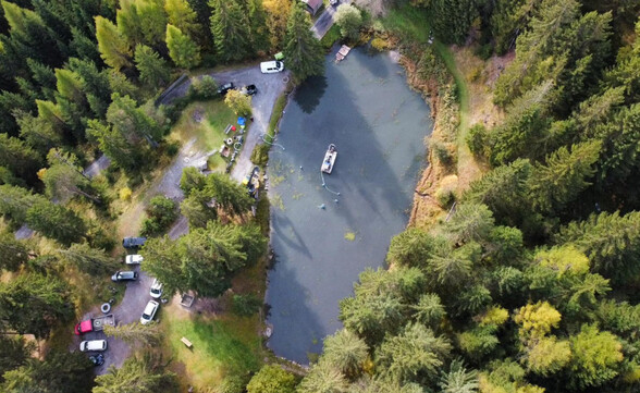 Drohnenaufnahme vom Egger Weiher während der Renaturierungsarbeiten