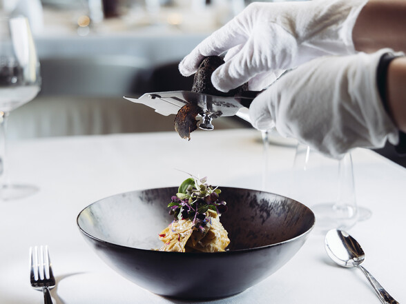 Gala Dinner wird mit Trüffel verfeinert.