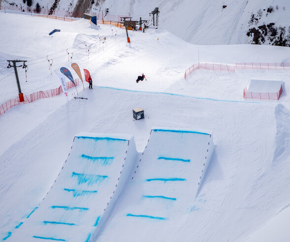 Kicker des Stantonpark mit blauen Linien für den Wettkampf.