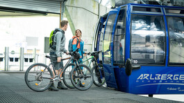 Transporte en bicicleta con el Galzigbahn