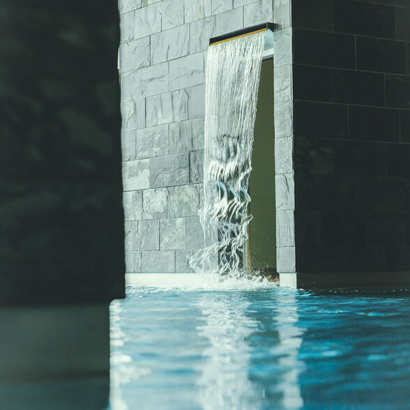 Overdekt zwembad in het Arlberg WellCom in St. Anton am Arlberg