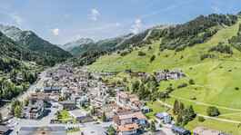 St. Anton am Arlberg in zomer - Panorama