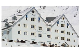 Alpenhotel St. Christoph